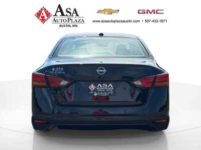 2025 Nissan Altima, $22950. Photo 10