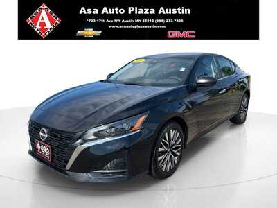 2025 Nissan Altima, $22950. Photo 1