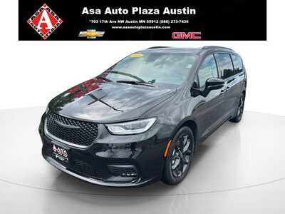 2025 Chrysler Pacifica, $35650. Photo 1