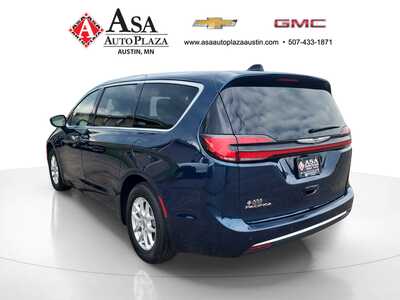 2025 Chrysler Pacifica, $32350. Photo 10