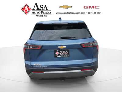 2027 Chevrolet Equinox, $35645. Photo 10