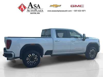 2026 GMC 3500 Crew Cab, $102165. Photo 8