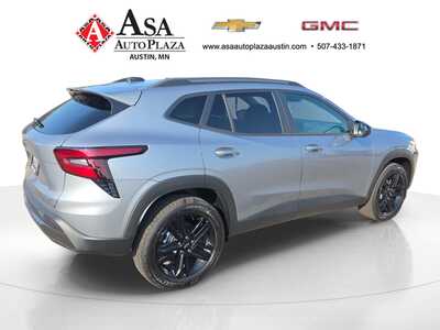 2026 Chevrolet Trax, $27990. Photo 8