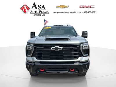 2026 Chevrolet 2500 Crew Cab, $69685. Photo 3