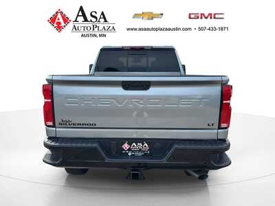 2026 Chevrolet 2500 Crew Cab, $69685. Photo 9