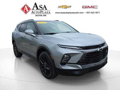 2026 Chevrolet Blazer, $53415. Photo 12