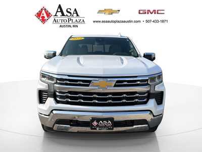 2023 Chevrolet 1500 Crew Cab, $43950. Photo 3
