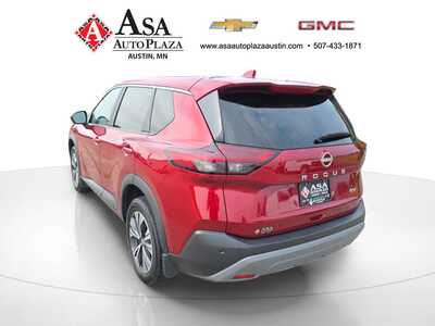 2023 Nissan Rogue, $18950. Photo 11