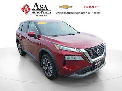 2023 Nissan Rogue, $18950. Photo 5