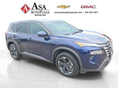 2025 Nissan Rogue, $24950. Photo 5