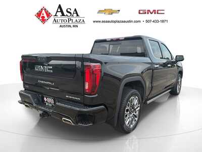 2024 GMC 1500 Crew Cab, $49950. Photo 9