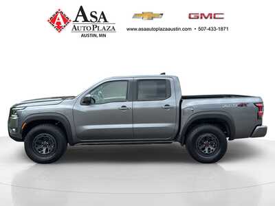 2026 Nissan Frontier, $38950. Photo 4