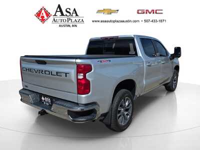 2020 Chevrolet 1500 Crew Cab, $22650. Photo 6