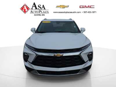 2026 Chevrolet Blazer, $40220. Photo 3