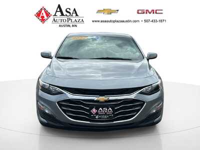 2024 Chevrolet Malibu, $18950. Photo 3
