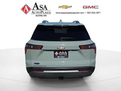 2025 Chevrolet Equinox, $25950. Photo 10