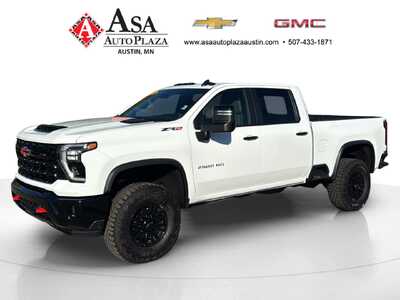 2026 Chevrolet 2500 Crew Cab, $87525. Photo 3