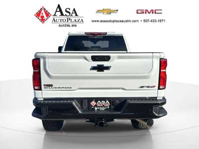 2026 Chevrolet 2500 Crew Cab, $87525. Photo 7