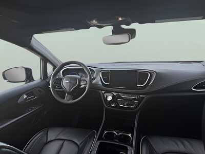 2025 Chrysler Pacifica, $0. Photo 12