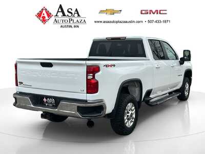 2025 Chevrolet 2500 Crew Cab, $52950. Photo 8