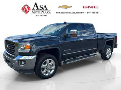 2018 GMC 2500 Crew Cab, $32650. Photo 3