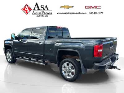 2018 GMC 2500 Crew Cab, $32650. Photo 5