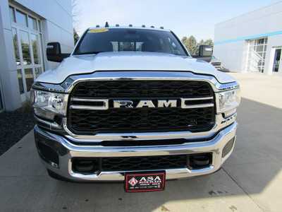 2024 RAM 2500 Crew Cab, $62900. Photo 3