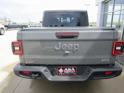 2020 Jeep Gladiator, $37995. Photo 6