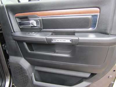 2015 RAM 2500 Crew Cab, $32273. Photo 12