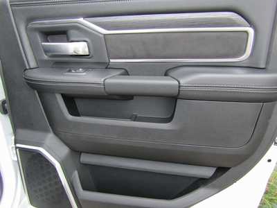 2024 RAM 2500 Crew Cab, $73000. Photo 12