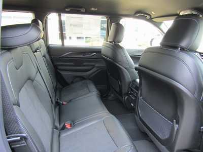 2024 Jeep Grand Cherokee, $41175. Photo 12