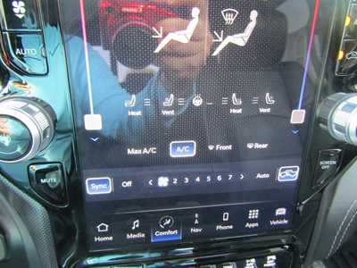 2022 RAM 2500 Crew Cab, $65222. Photo 11