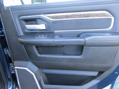 2021 RAM 3500 Crew Cab, $46000. Photo 12