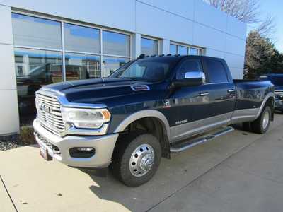 2021 RAM 3500 Crew Cab, $46000. Photo 2