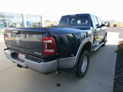 2021 RAM 3500 Crew Cab, $46000. Photo 5