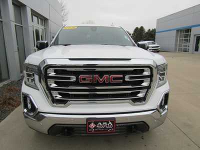 2021 GMC 1500 Crew Cab, $36994. Photo 3