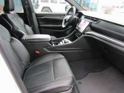 2024 Jeep Grand Cherokee L, $61036. Photo 10