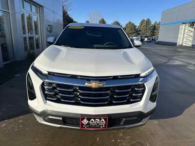2025 Chevrolet Equinox, $31488. Photo 3