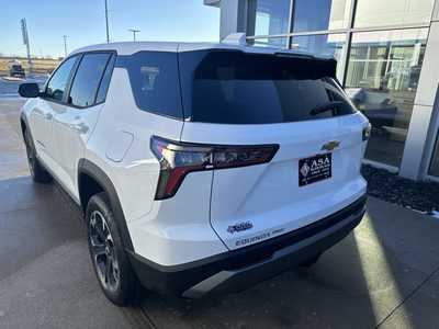 2025 Chevrolet Equinox, $31488. Photo 7