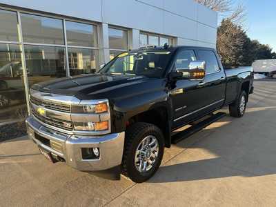 2016 Chevrolet 3500 Crew Cab, $32981. Photo 2
