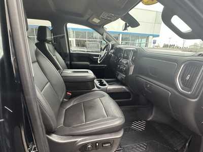 2021 Chevrolet 2500 Crew Cab, $49537. Photo 12