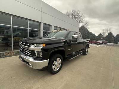 2021 Chevrolet 2500 Crew Cab, $49537. Photo 2