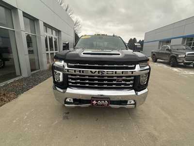 2021 Chevrolet 2500 Crew Cab, $49537. Photo 3