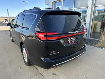 2022 Chrysler Pacifica, $22932. Photo 7