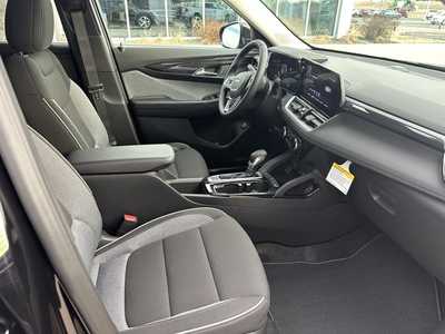 2025 Chevrolet TrailBlazer, $29280. Photo 10