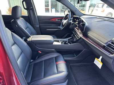 2024 Chevrolet Traverse, $54999. Photo 11