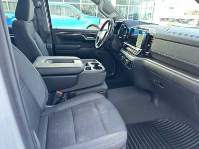2022 Chevrolet 1500 Crew Cab, $40893. Photo 11