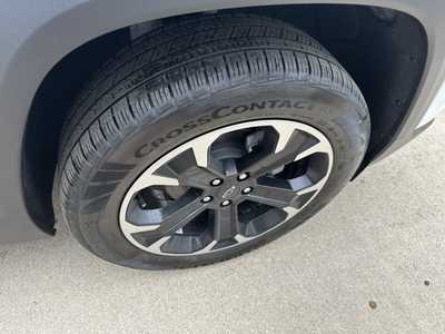 2025 Chevrolet Equinox, $32595. Photo 8