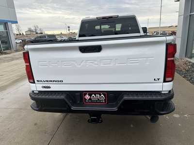 2025 Chevrolet 3500 Crew Cab, $73945. Photo 6