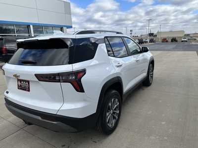 2025 Chevrolet Equinox, $32145. Photo 5